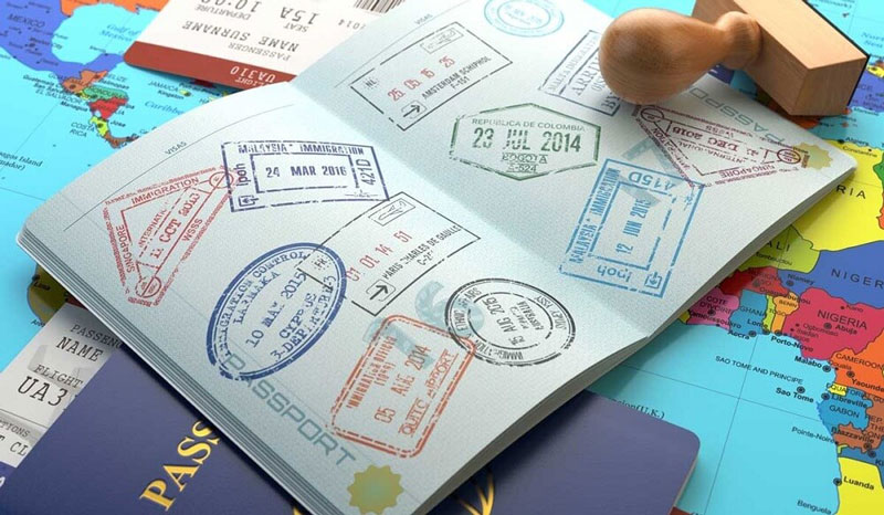Ưu điểm làm hộ chiếu lấy liền