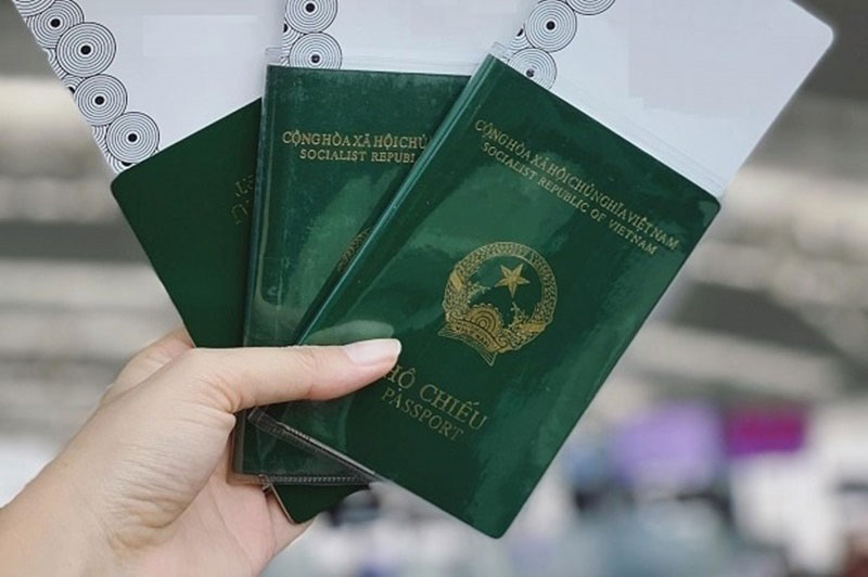 Vì sao nên chọn dịch vụ đổi hộ chiếu nhanh Vạn Phát Gia?